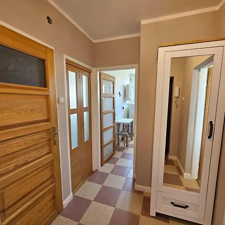 Cozy With A Balcony Near The Center And Pge Stadium By Renters Apartamento *